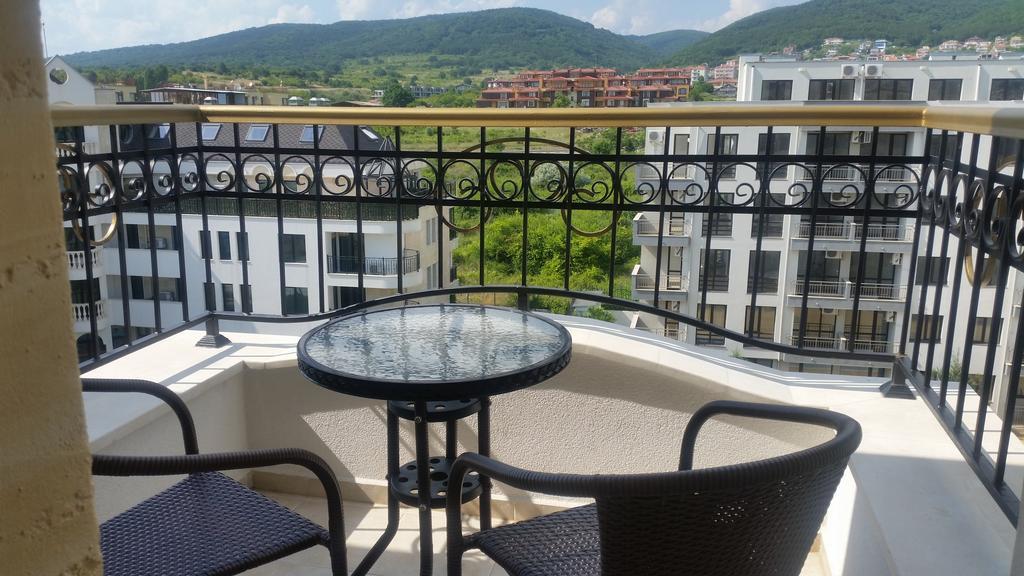 Harmony Suites Apartment Sveti Vlas Exterior foto